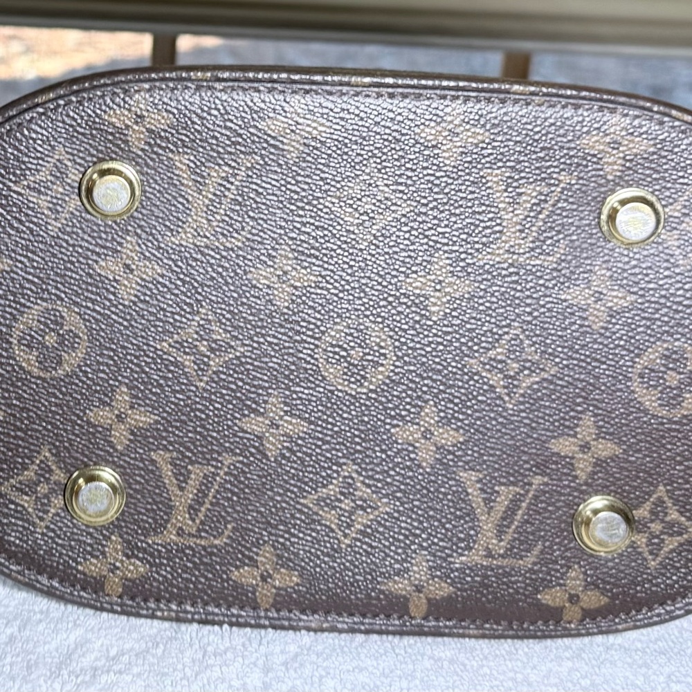 Louis Vuitton Tressage Tote - Picture 7 of 13